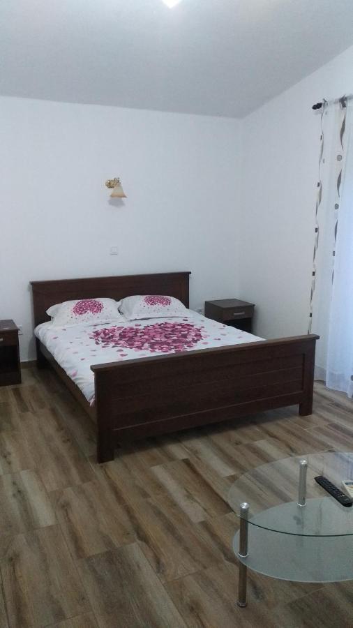 Vrzina Farm House Skadar Lake Вирпазар Екстериор снимка
