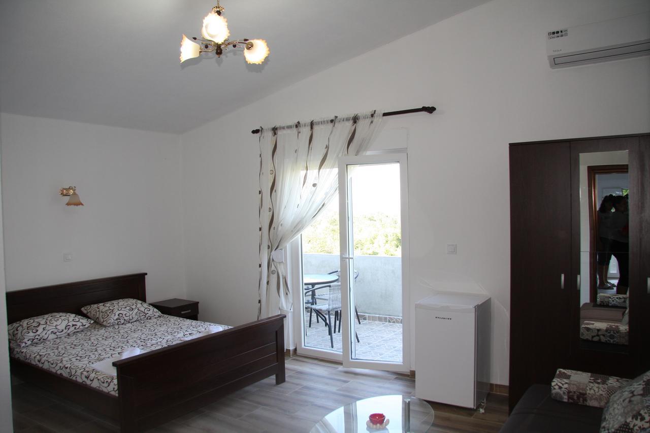 Vrzina Farm House Skadar Lake Вирпазар Екстериор снимка