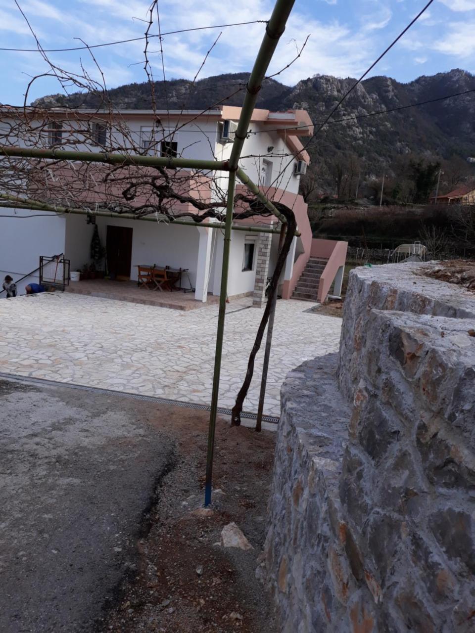 Vrzina Farm House Skadar Lake Вирпазар Екстериор снимка